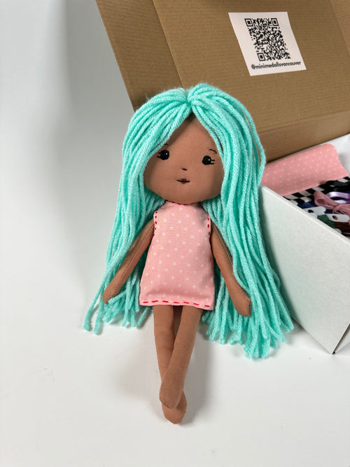 Mini-Me Doll Kit